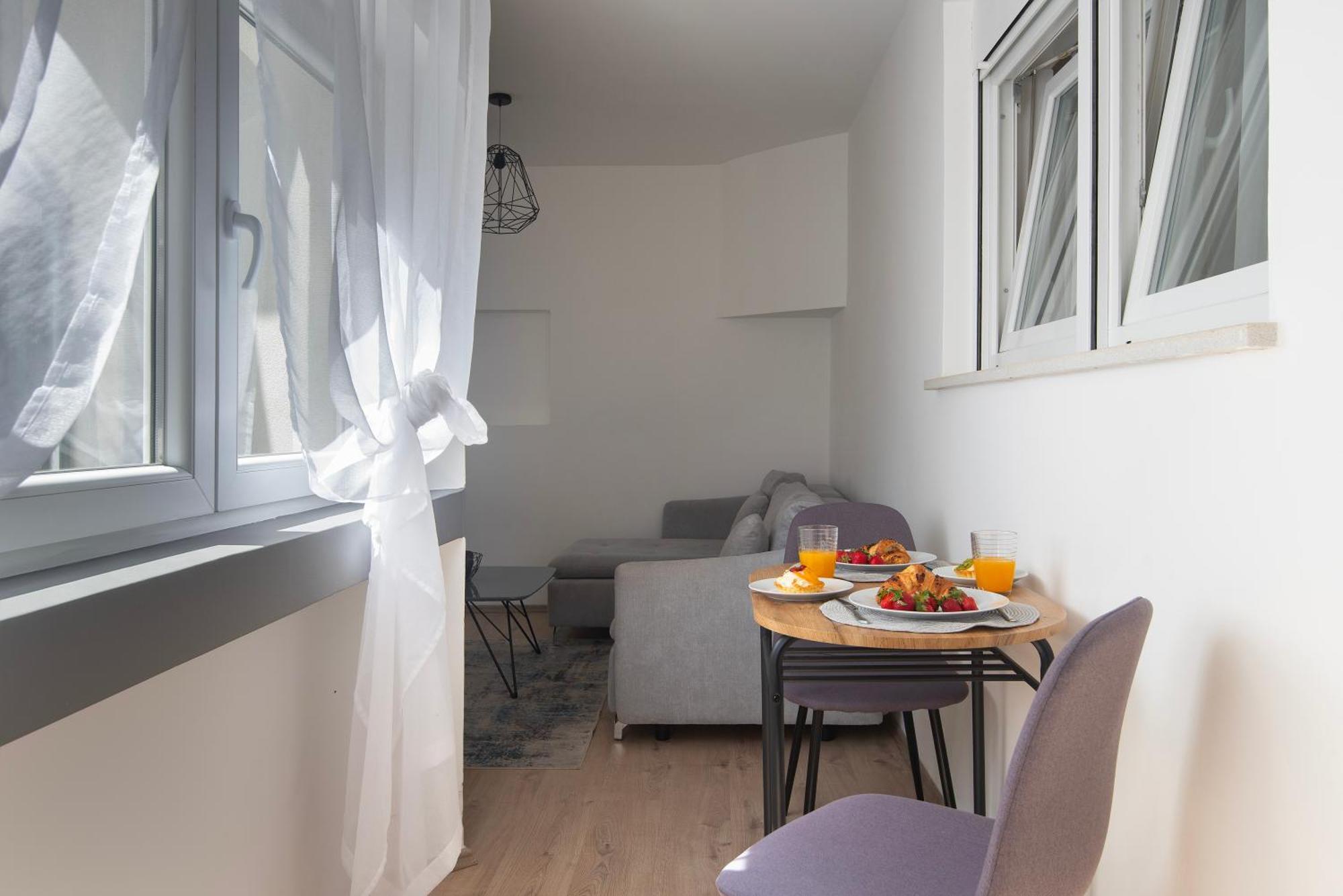 D&A City Center Apartments With Free Parking Pula Eksteriør billede