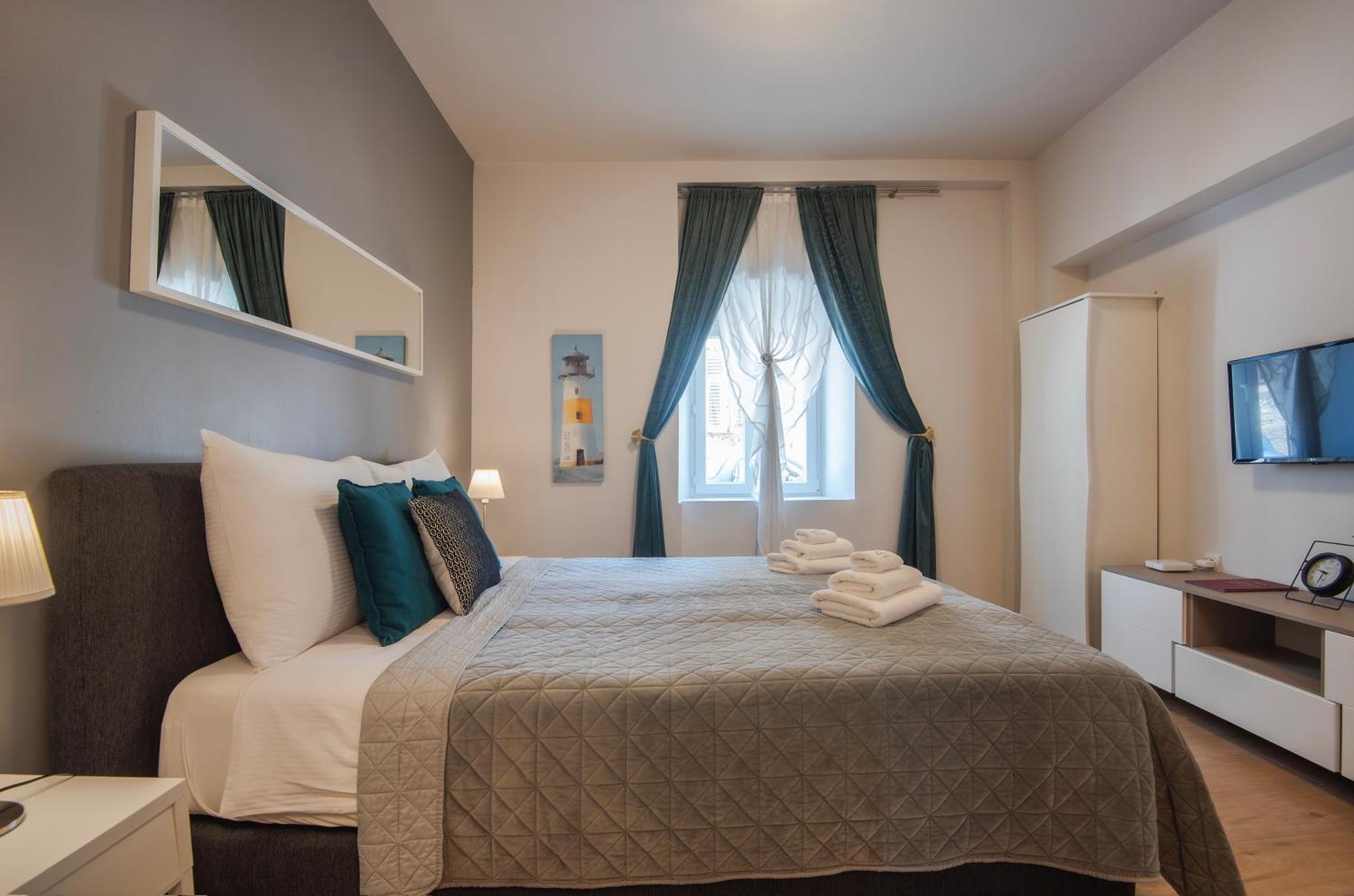 D&A City Center Apartments With Free Parking Pula Eksteriør billede